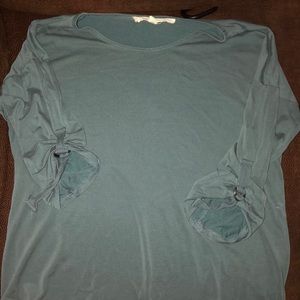 Quarter sleeve blouse